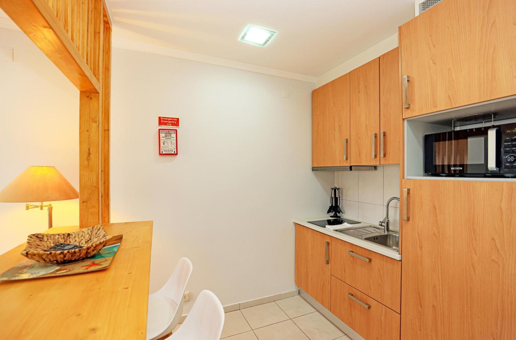A01 - Marina Mirror Harbour Apartman Lagos Kültér fotó