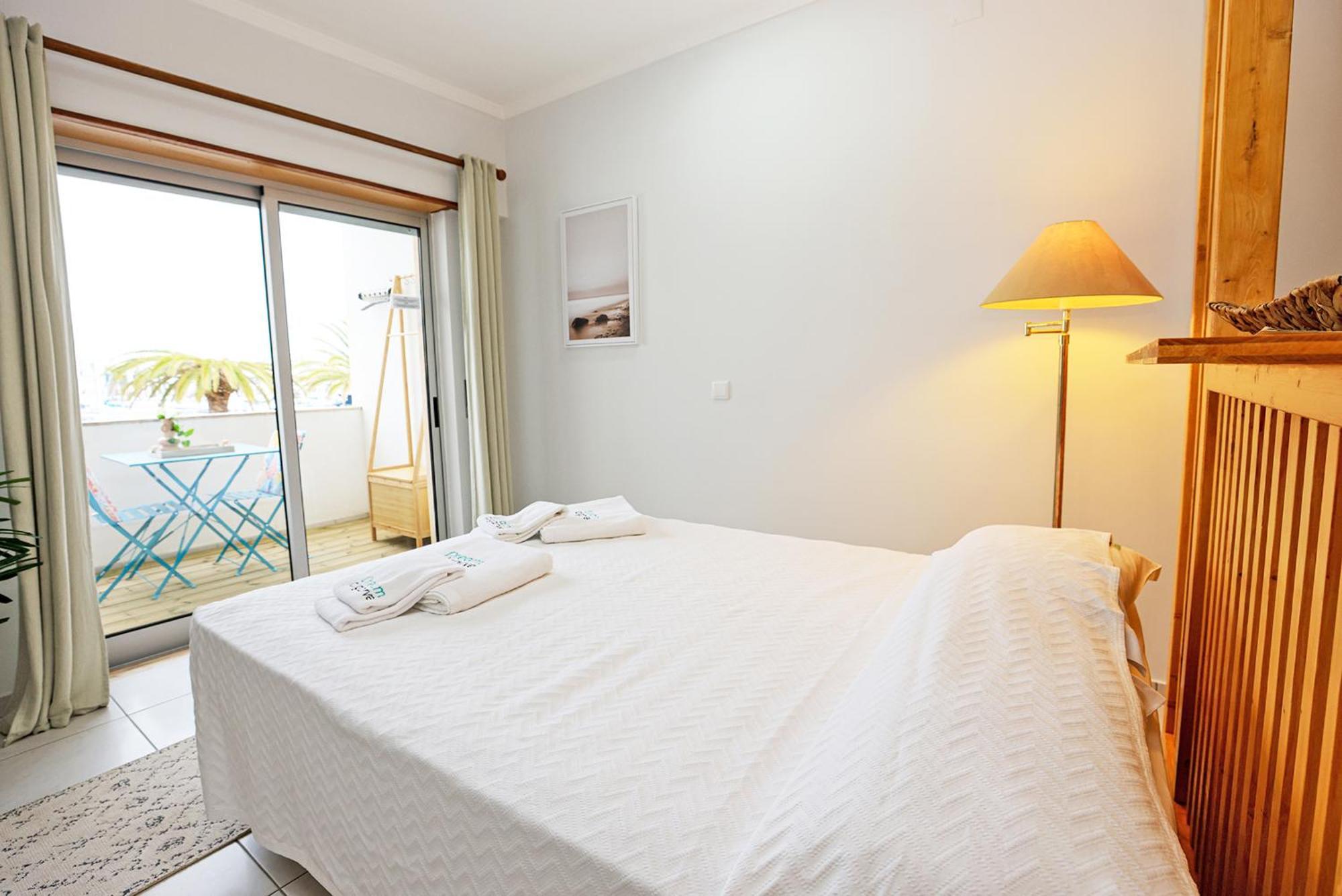 A01 - Marina Mirror Harbour Apartman Lagos Kültér fotó